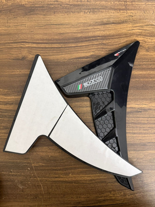 Sparco Style Car Side Vent Decorative Trim – Universal Car Body Side Air Flow Sticker | 3D Sport Look Fender Vent Cover | Glossy Black with Honeycomb Design (Set of 2)