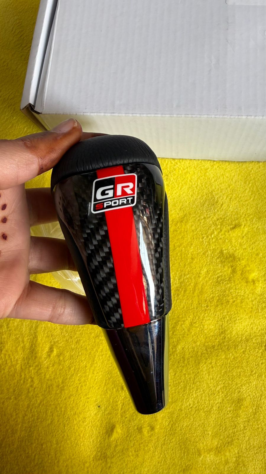 car gear shift knob cover 100 % Original Carbon GR Sport zanderperchsoft Order now and experience Farbe:Rot-Eloxiert Why does it say