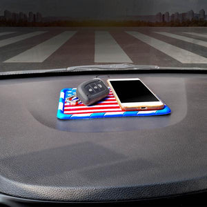 Car Oxygen - Anti-Slip / Anti Skid Car Dashboard Mats, Universal For All Cars, US Flag, Silicone, 1 Piece