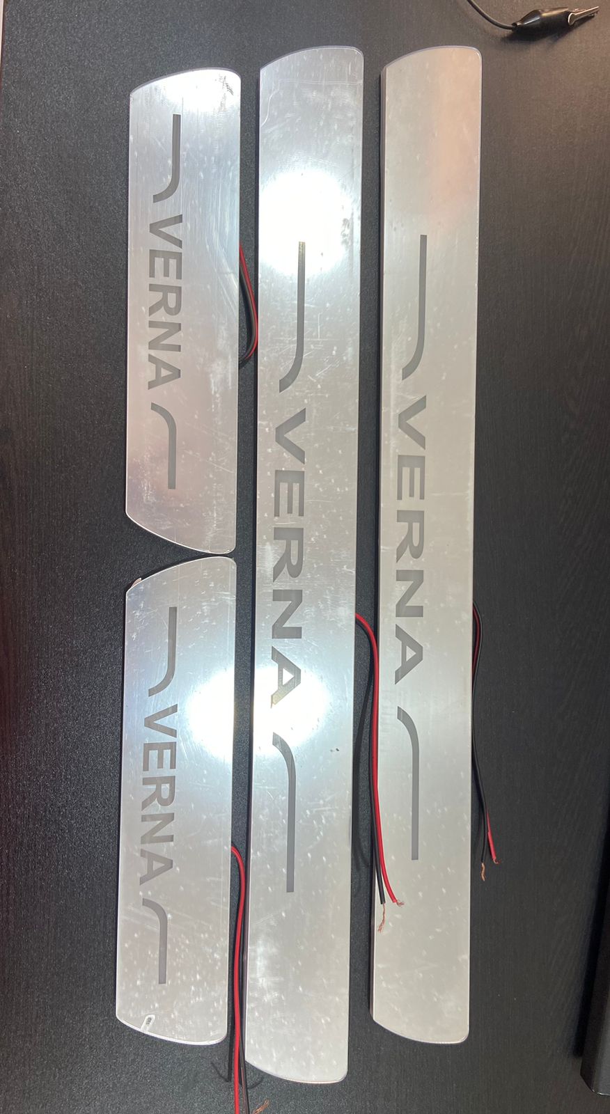 Hyundai i20 car door foot step led sill plate Door Sill Plate