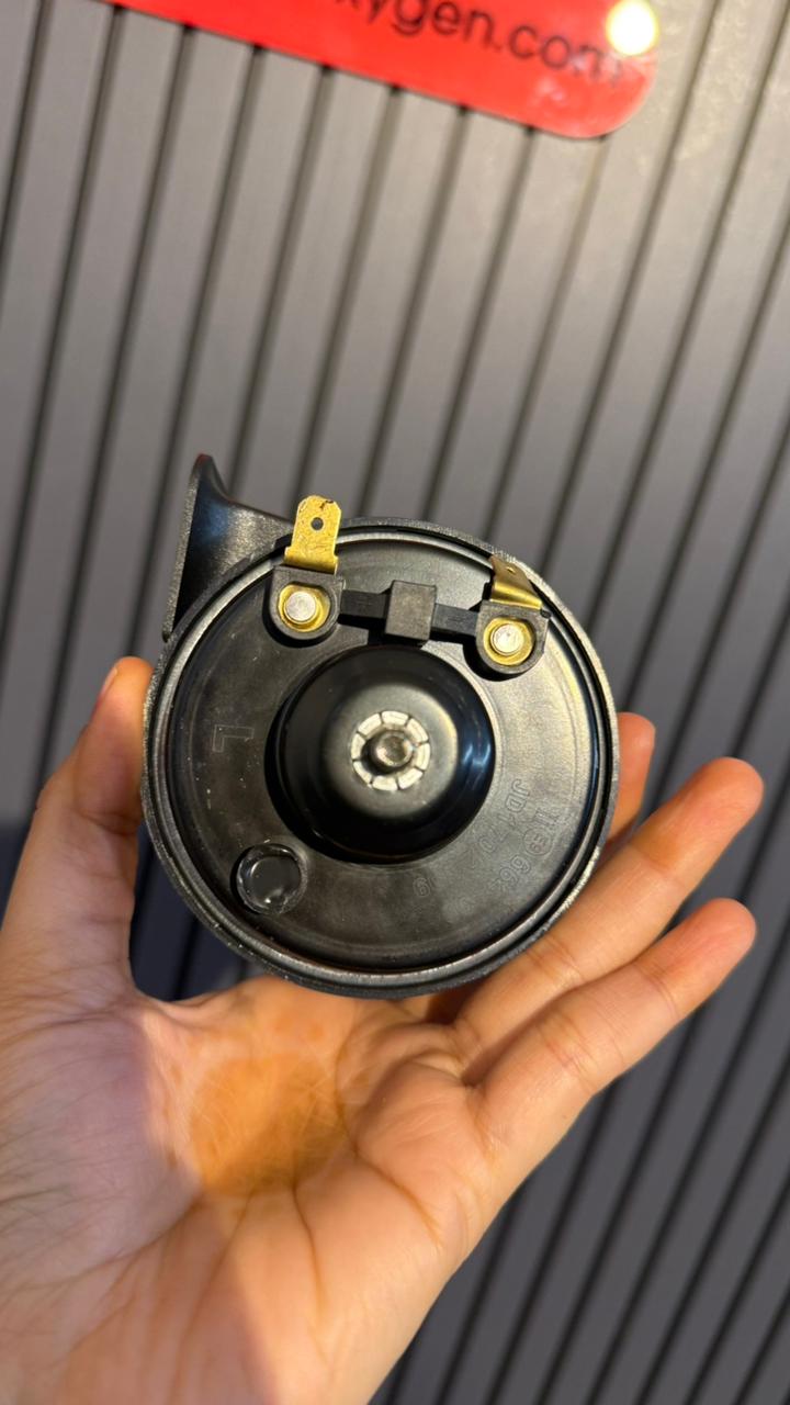 Crystal Eye Dual Tone Snail Horn for Car – 12V DC, 110dB Super Loud, 400Hz/500Hz High & Low Tone (Set of 2)