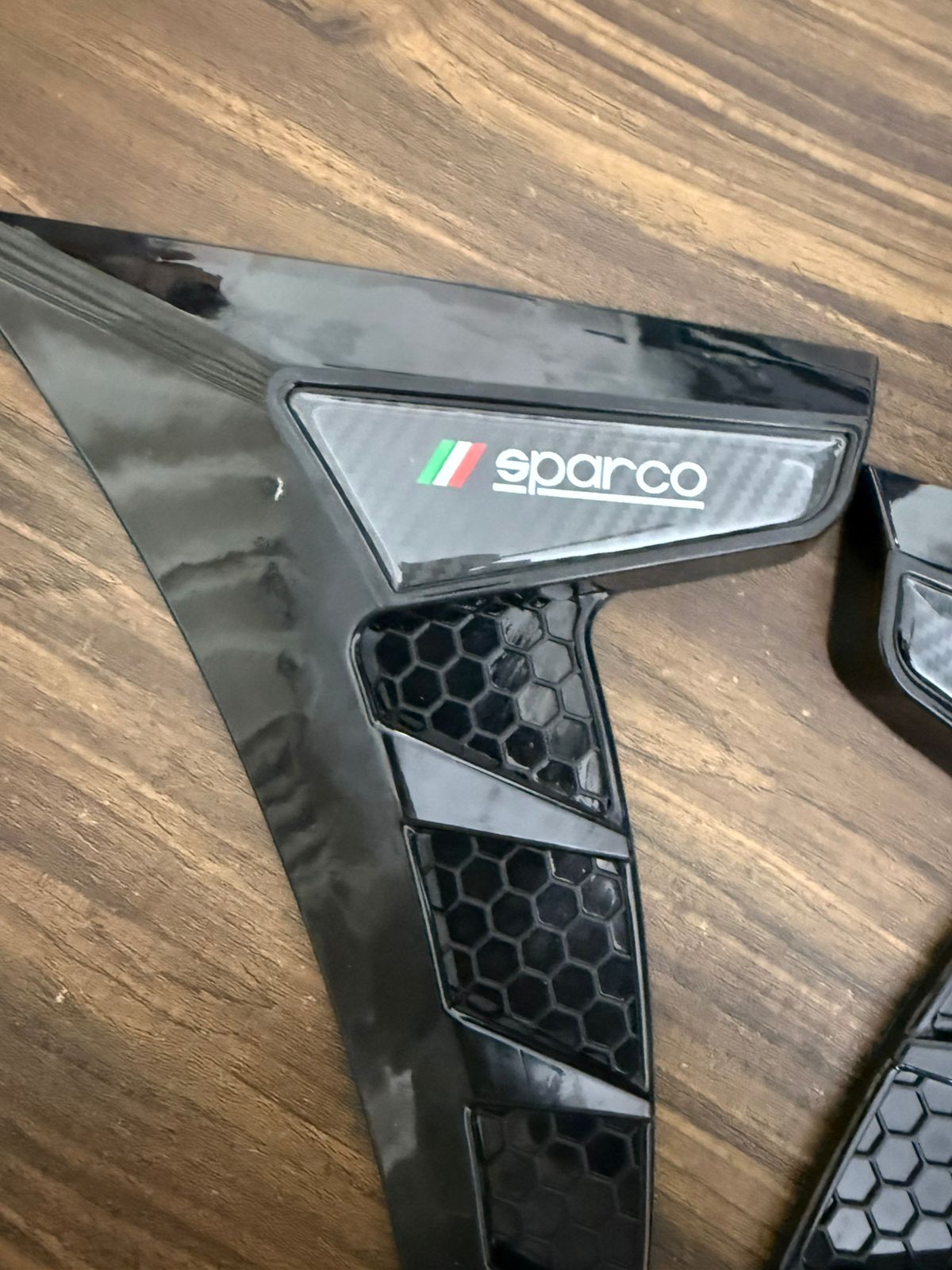 Sparco Style Car Side Vent Decorative Trim – Universal Car Body Side Air Flow Sticker | 3D Sport Look Fender Vent Cover | Glossy Black with Honeycomb Design (Set of 2)