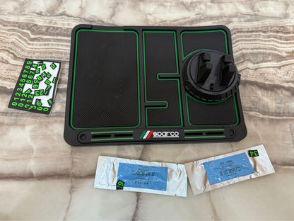 Non-Slip Phone Pad for 4-in-1 Car, 2023 New Cool Glow in The Dark Car Dashboard Phone Mat with Temporary Car Parking Card Number Plate and Aromatherapy, Anti-Shake Pad Universal Phone Holder (Green)