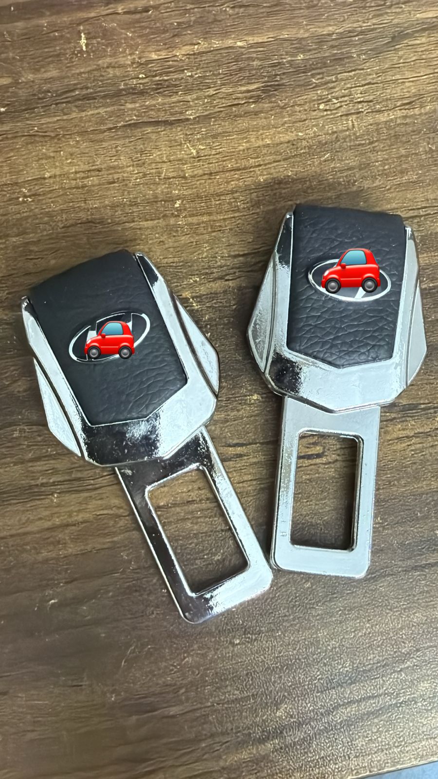 CAR SEAT BELT BUCKLE LEATHER PROTECTIVE COVER (2PCS) with Logo