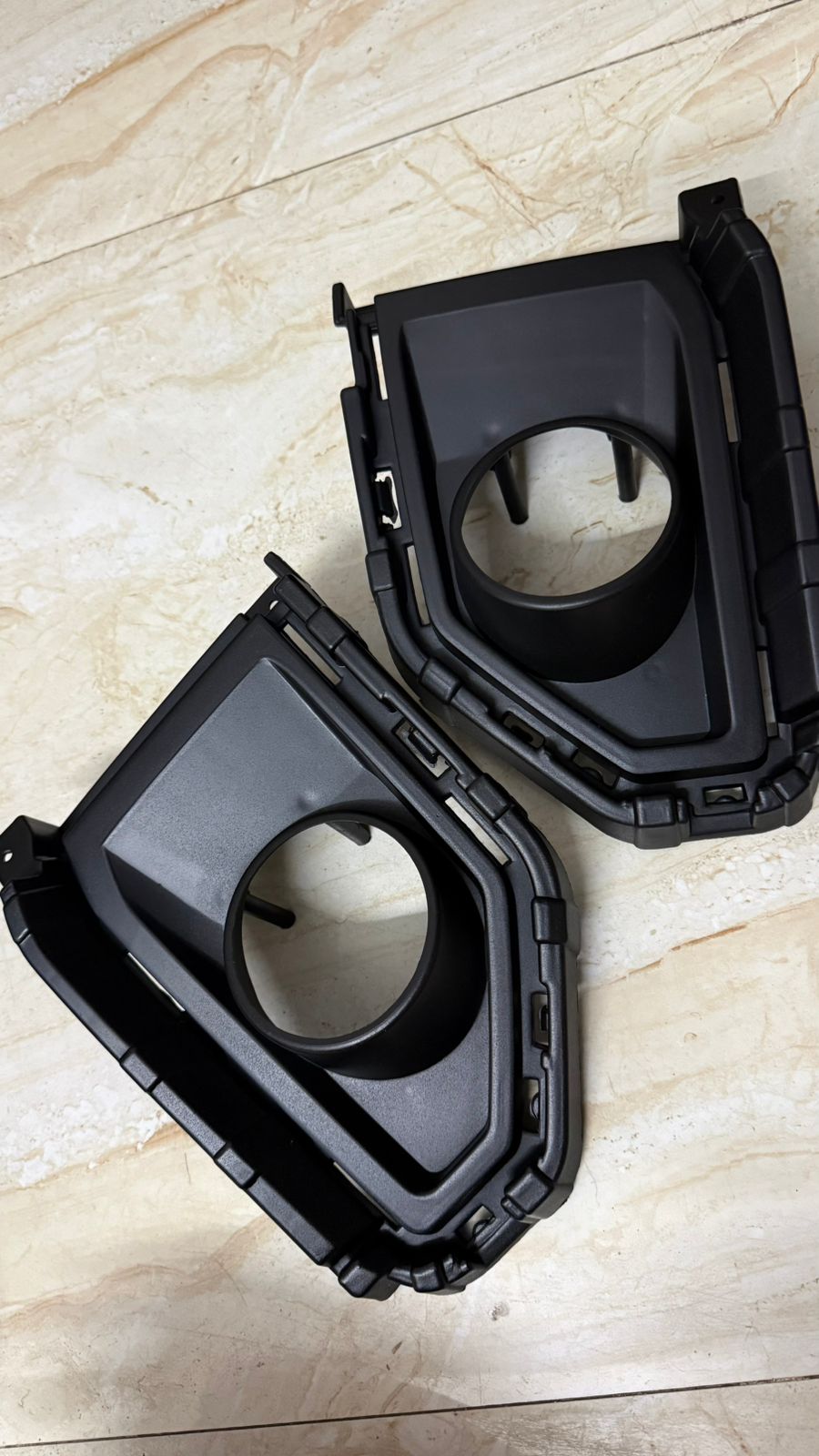 Front Fog Lamp Cover / Bezel Set Compatible with Hyundai Alcazar 2024 Onwards | OEM Fit Fog Light Housing Frame | Left & Right Pair | Matte Black