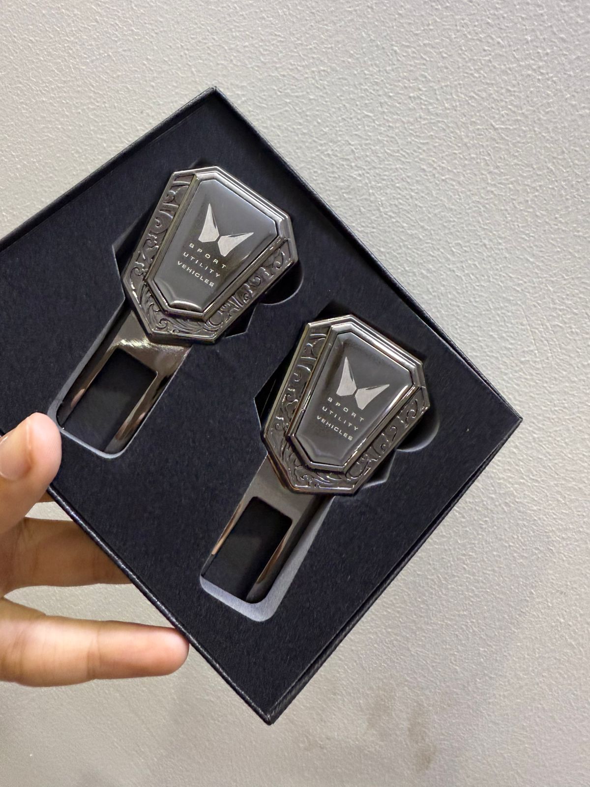 Caroxygen (2in1) Seat Belt Alarm Stopper Buckle & Holder (Pack of 2 )