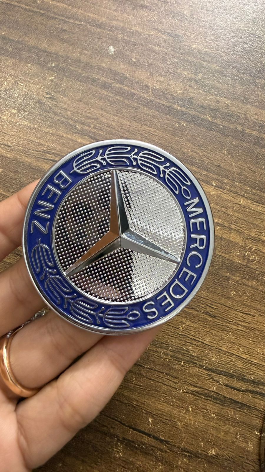 Mercedes Benz Car Steering Logo Emblem Badge |Size L-2.5,B-2.5 cm