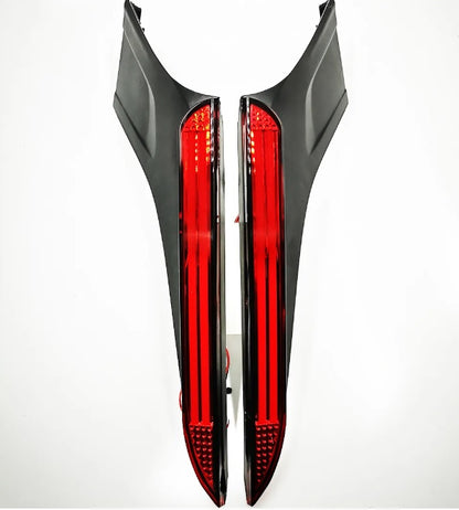 1 Pair Car LED reflector For Suzuki Swift 2017 2018 2019 2020 2021 2022 2023 Rear Fog Lamp Pillar Light Bumper Light Brake Light