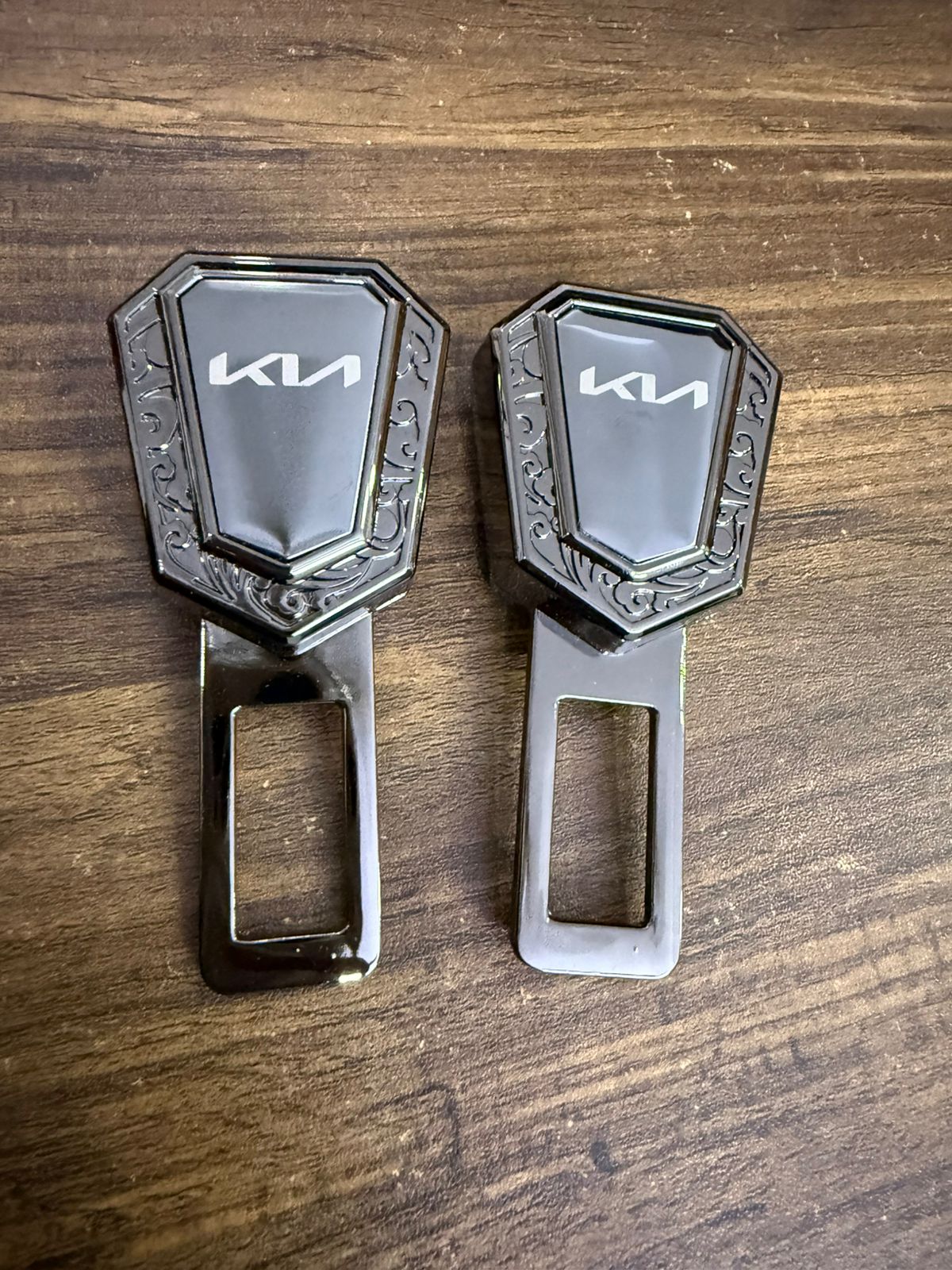 Caroxygen (2in1) Seat Belt Alarm Stopper Buckle & Holder (Pack of 2 )