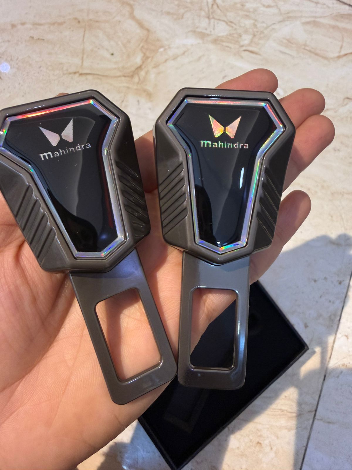 Caroxygen (2in1) Seat Belt Alarm Stopper Buckle & Holder (Pack of 2 )