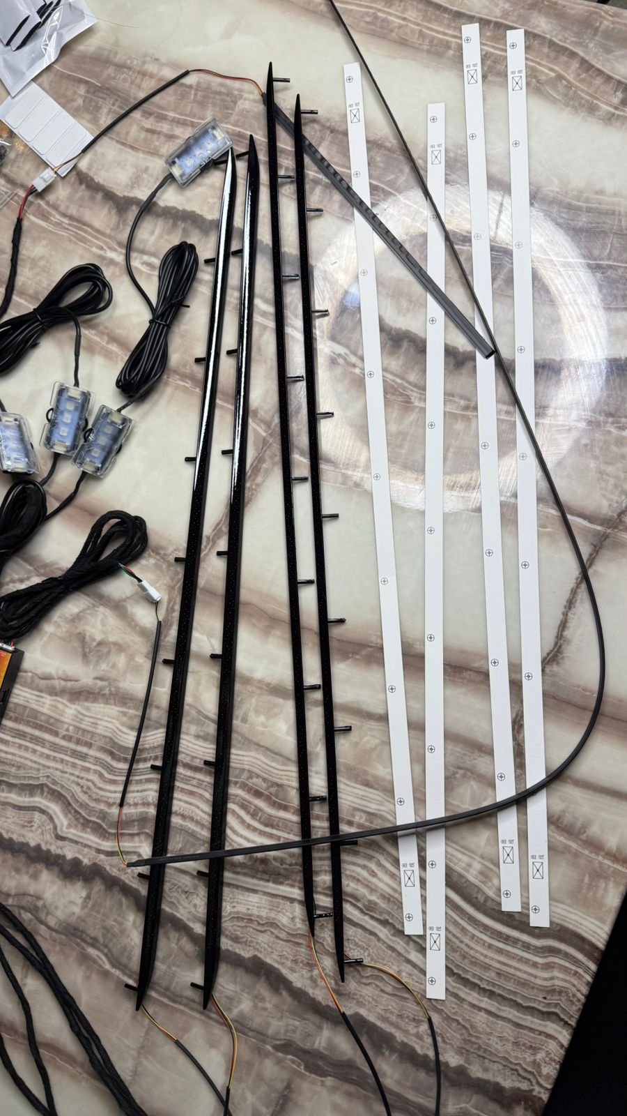 CARDI K5/K6 Magic Black Trim 10 In 1 LED Car Ambient Lights By App Control Strip Light Guide Decoration Atmosphere Lamp. TRIM SIZE EACH 70 CM