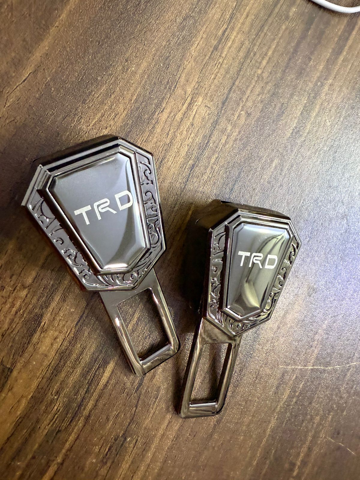 Caroxygen (2in1) Seat Belt Alarm Stopper Buckle & Holder (Pack of 2 )