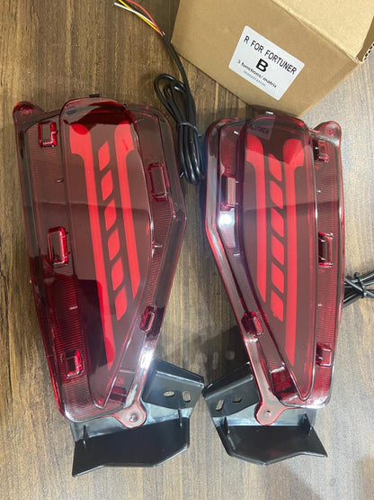 Toyota Fortuner rear bumper LED reflector light matrix design
