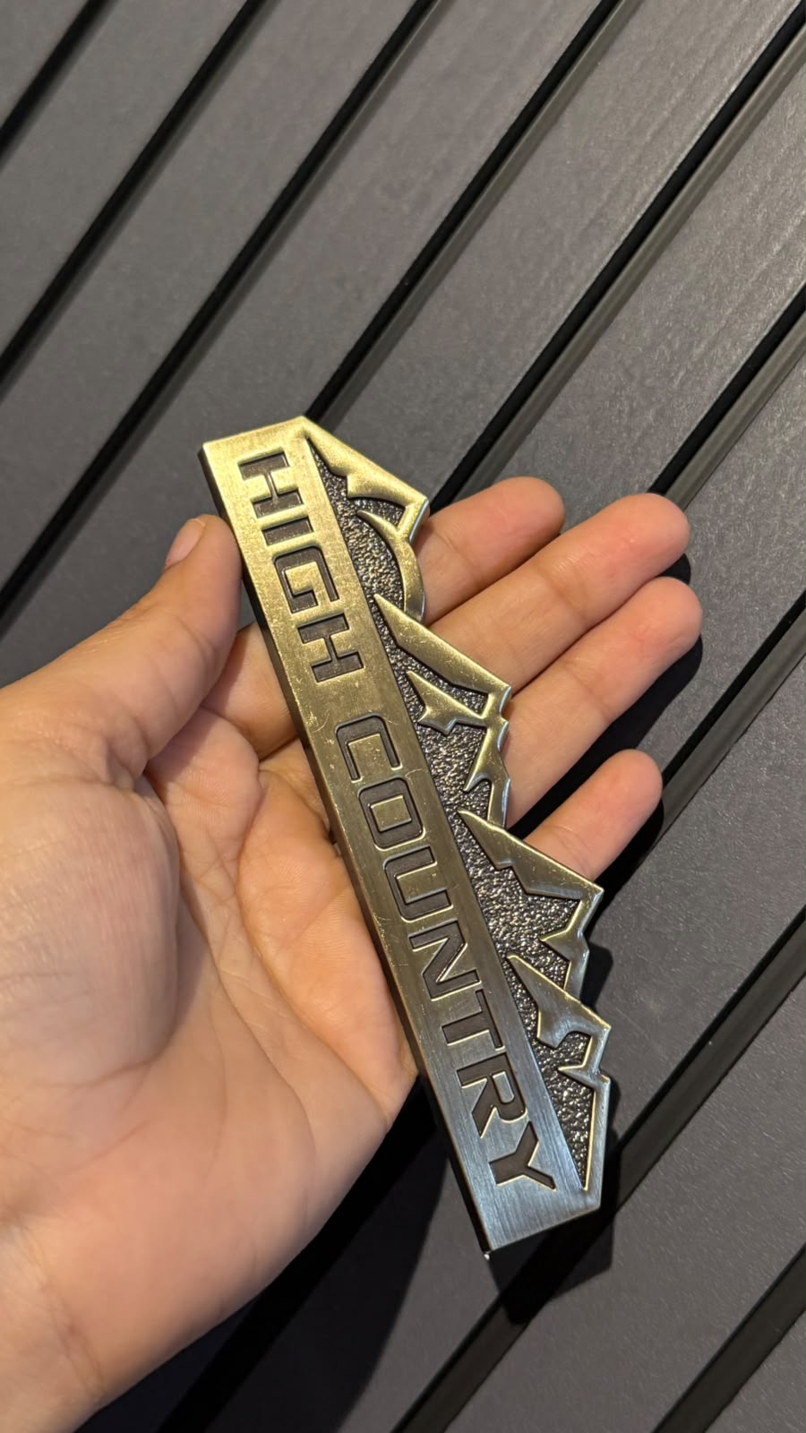 HIGH Country  Logo 12.5 x 2.8cm Car Bike Metal HIGH Country Logo Car Emblem Premium 3D Badge Auto Racing Sport Sticker Grand Tourer Decal