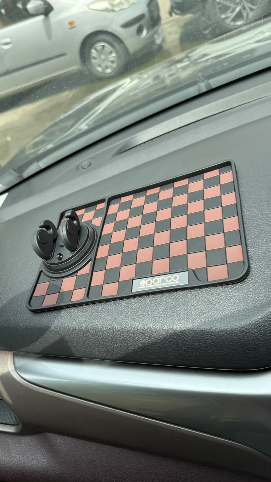 Sparco Premium Silicone Anti-Slip Car Dashboard Mat with 360° Mobile Phone Holder