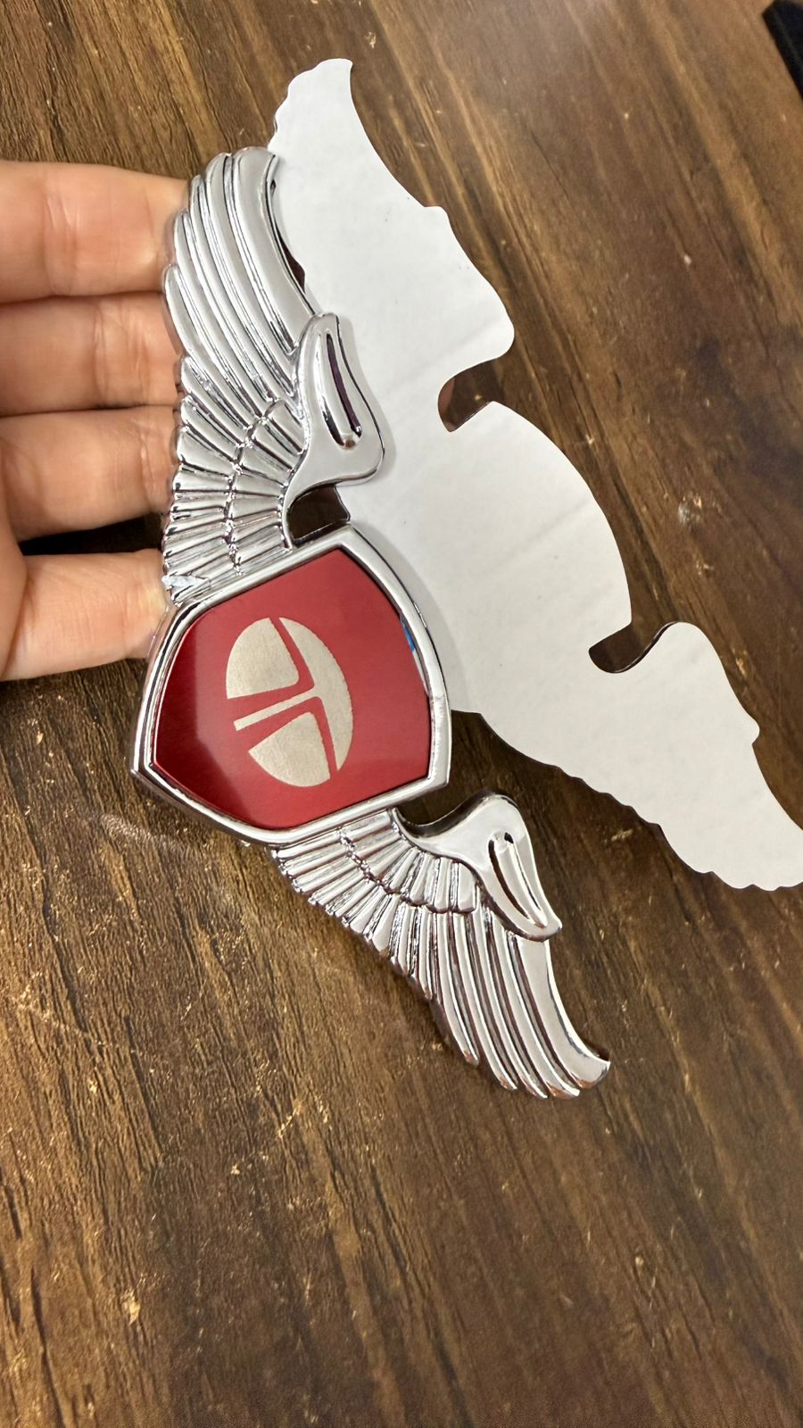 Car Front Hood Emblem– 3D Metal Wing Logo Badge, Self Adhesive Chrome Finish Car Bonnet Logo,