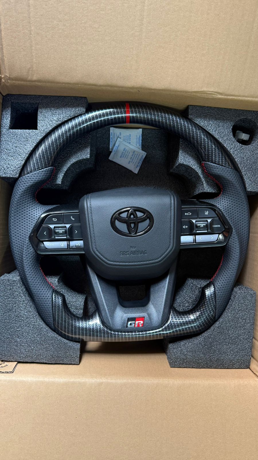 Caroxyen Real Carbon Fiber Steering Wheel for Toyota Hilux|OEM Multi-Function Button Compatible