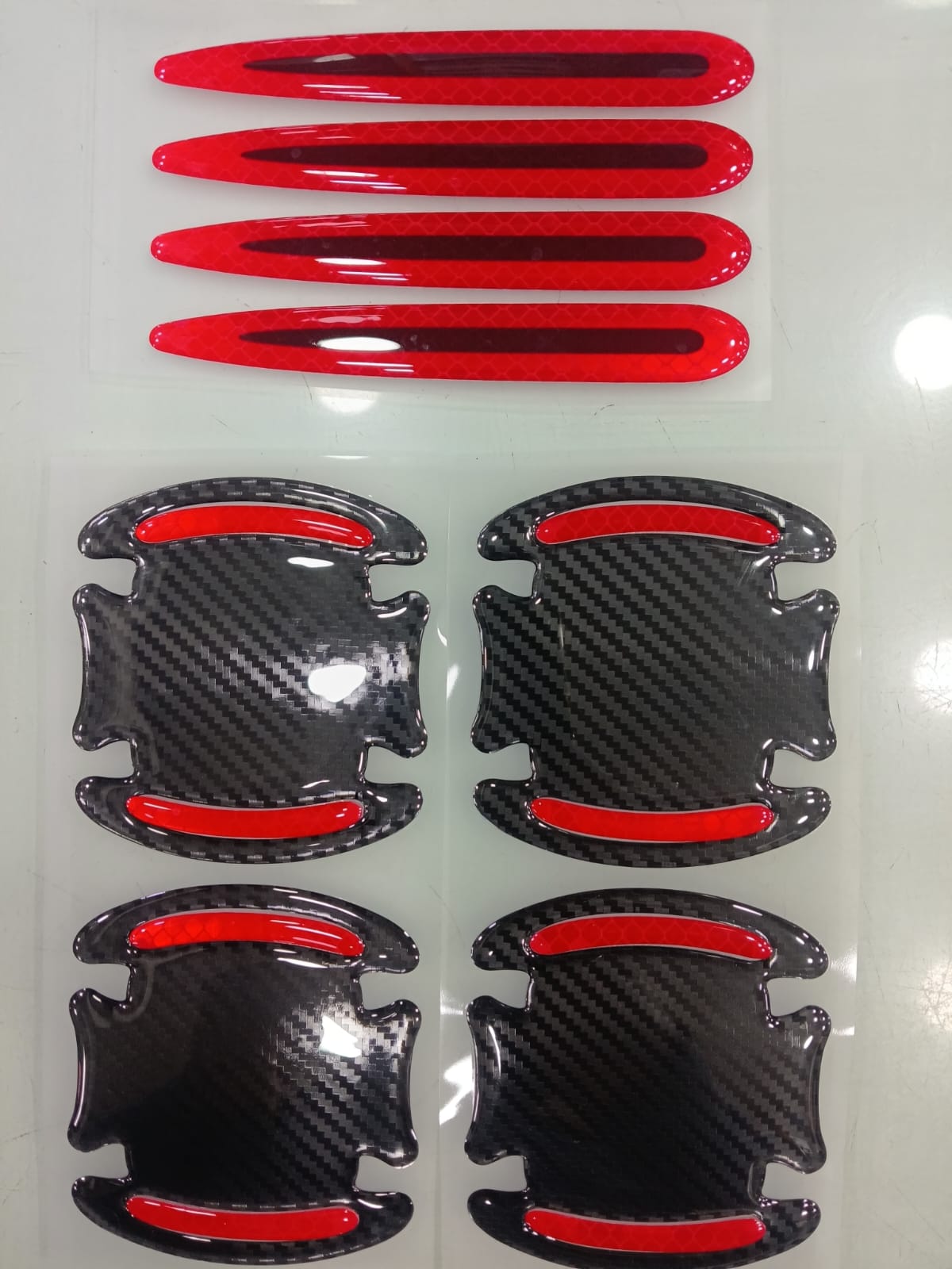 8 PCS Car Door Handle Protectors Universal 3D Carbon Fiber Car Stickers Set Reflective Car Door Handle Paint Scratch Guard Film Safety Warning Sticker for Auto Car Rearview Mirror