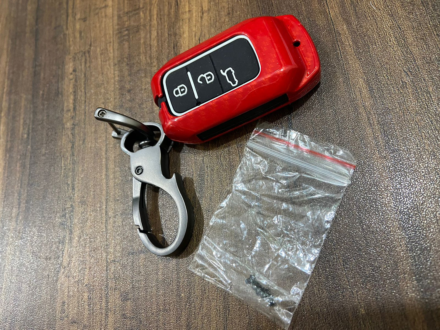 Metal Key Cover ompatible for DZire, Ertiga 3b Smart Key with Keyring (Red)