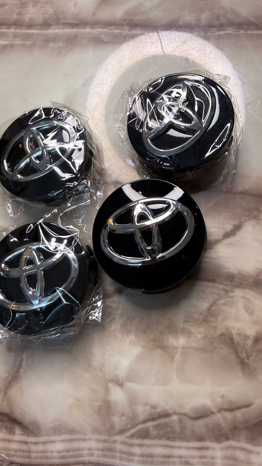 Car Wheel Center Hub Cap 60mm | Premium Chrome Logo Alloy Wheel Cover | Compatible with KIA Hyundai Toyota Suzuki Jaguar