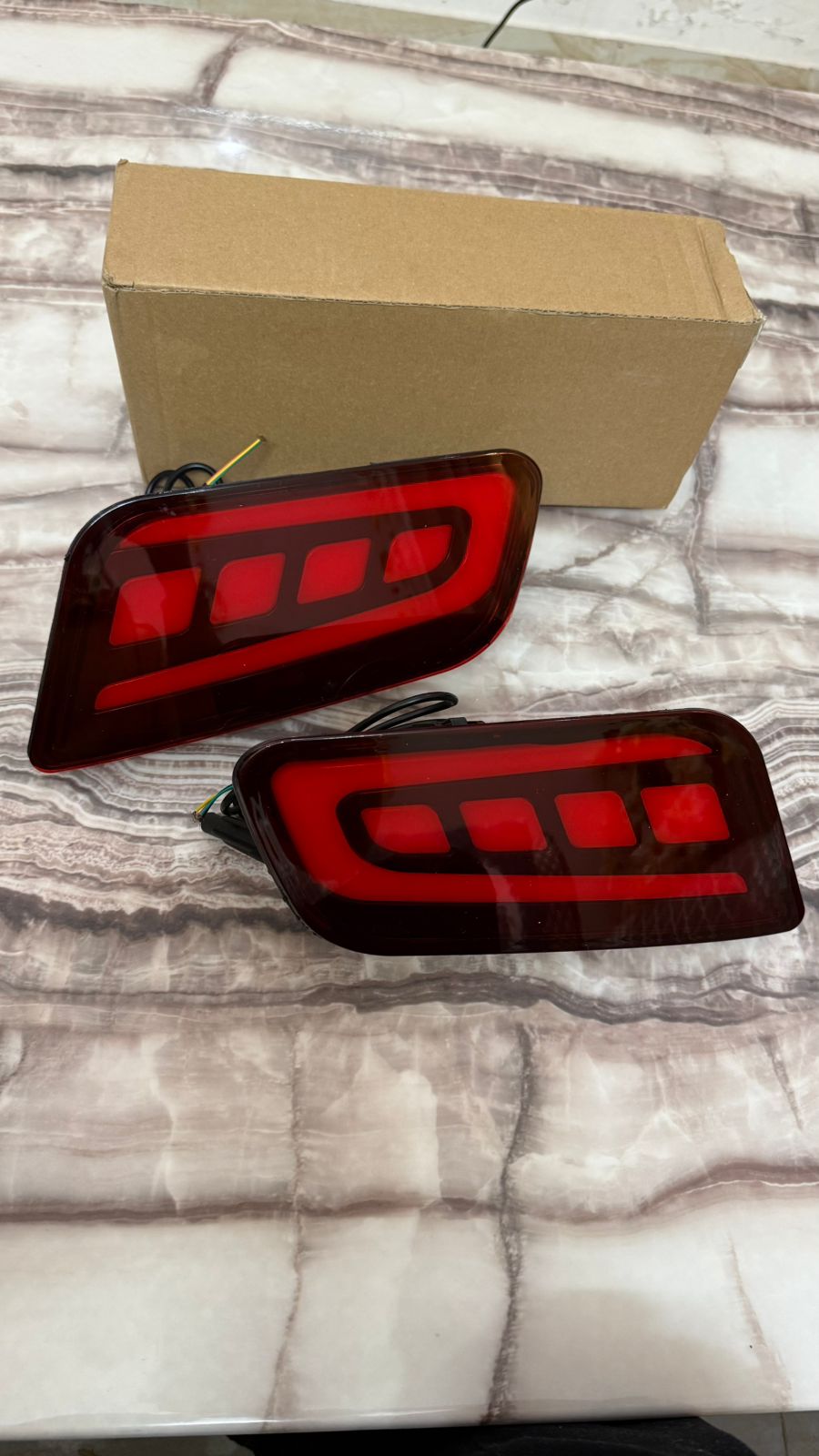 Car reflector Led Brake Light for Rear Bumper compatible for Endeavour set of 2 with matrix Indicator 4 WIRES