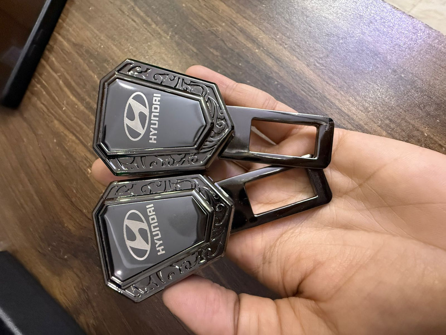 Caroxygen (2in1) Seat Belt Alarm Stopper Buckle & Holder (Pack of 2 )