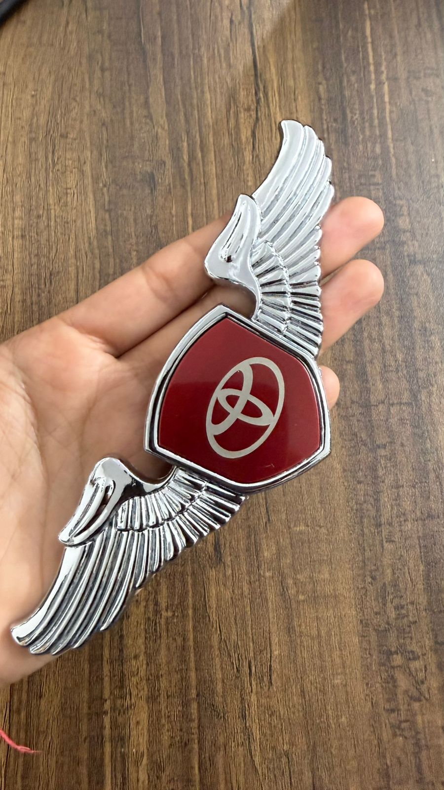 Car Front Hood Emblem– 3D Metal Wing Logo Badge, Self Adhesive Chrome Finish Car Bonnet Logo,