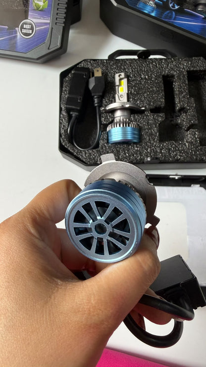 Caroxygen Crystal LED Headlight Bulb - pack of 2