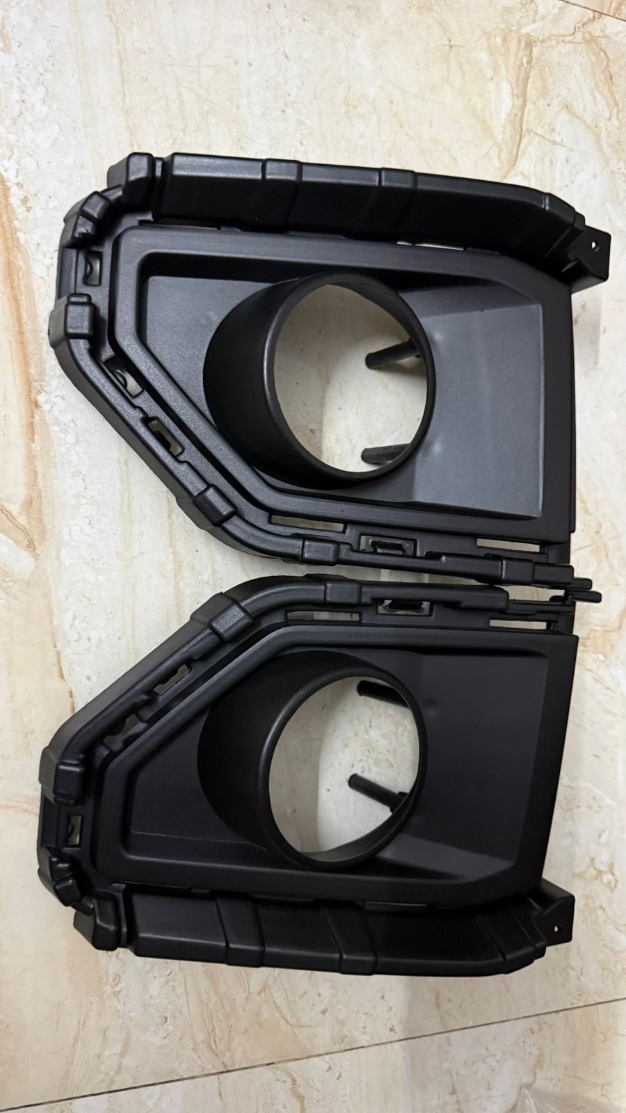 Front Fog Lamp Cover / Bezel Set Compatible with Hyundai Alcazar 2024 Onwards | OEM Fit Fog Light Housing Frame | Left & Right Pair | Matte Black