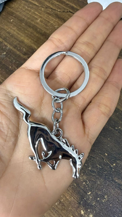 Men's Car Key Chain 1pcs, Personalized Creative Stainless Steel Car Keychain for Men and women