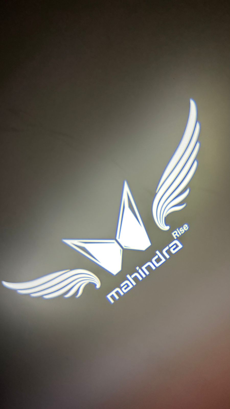 3D Shadow Light for Mahindra Rise – LED Car Door Welcome Projector Light | Logo Ghost Light | Plug & Play | Set of 2 | PMC-MAHI-5G
