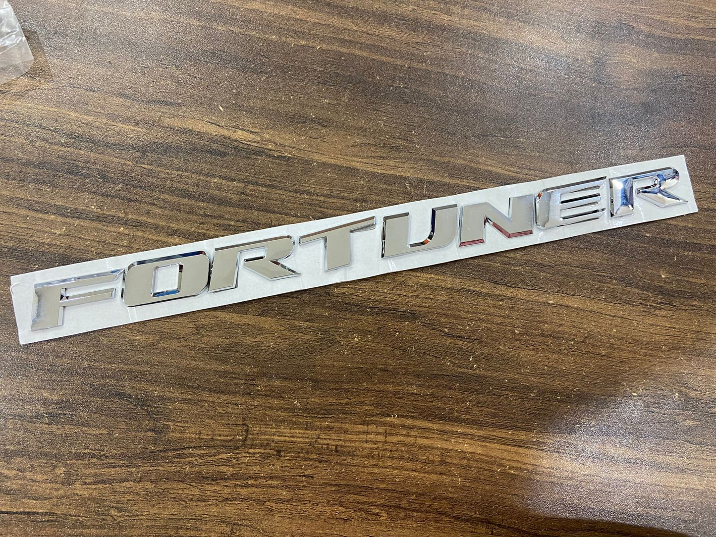 Fortuner Car 3D Sticker Letters Hood Emblem Chrome Plated Logo Badge For Toyota Fortuner Styling FORTUNER-Letter-Sticker (34x3 CM)