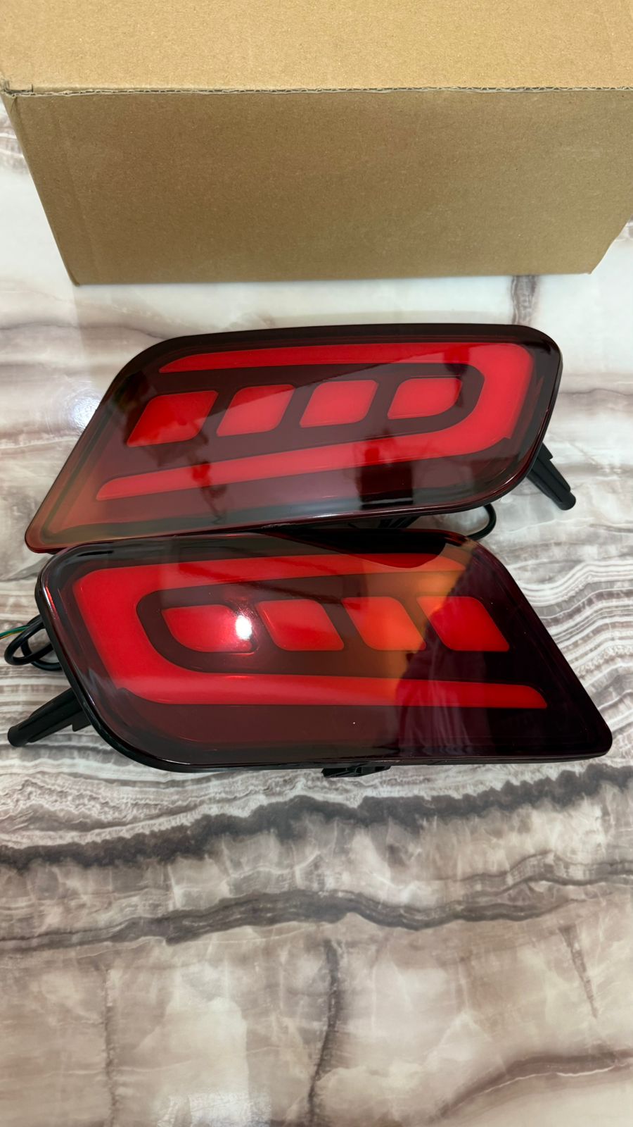 Car reflector Led Brake Light for Rear Bumper compatible for Endeavour set of 2 with matrix Indicator 4 WIRES