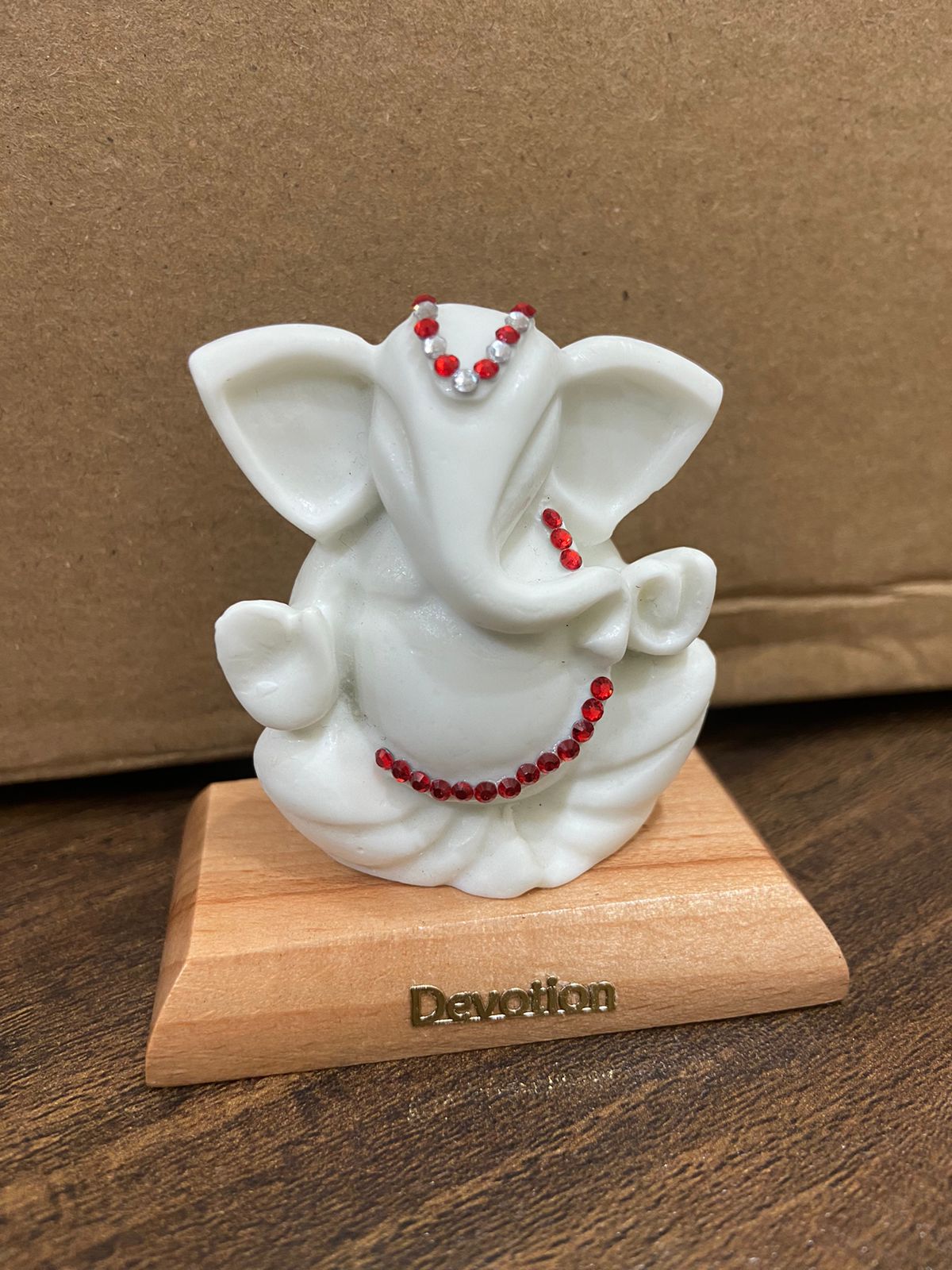 Marble Tilak Ganesh Idol for Car Dashboard with Double Sided Tape for Small Pooja Home Gift Office Study Table Décor-3.5 Inch, White (Handcrafted in India)
