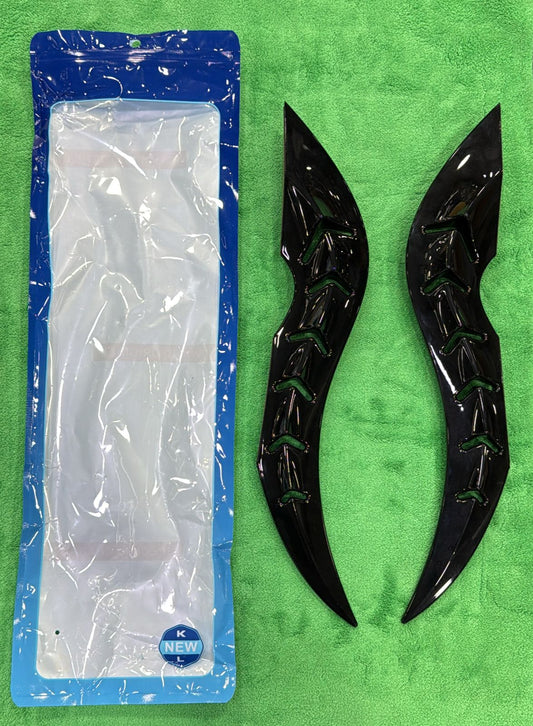 Caroxygen 2 Pcs Dragon Horn Seeng Shaped Car Roof Decal Creative Devil Horn for Car Exterior Modification & Decoration Universal for all Cars, Bikes, Vans, SUV, etc. (Black)/size-6X37cm