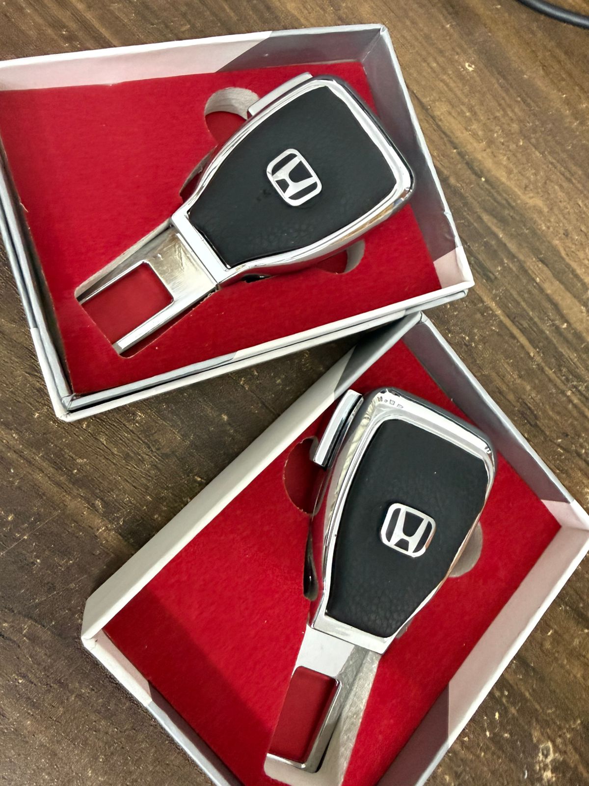 Caroxygen (2in1) Seat Belt Alarm Stopper Buckle & Holder (Pack of 2 )