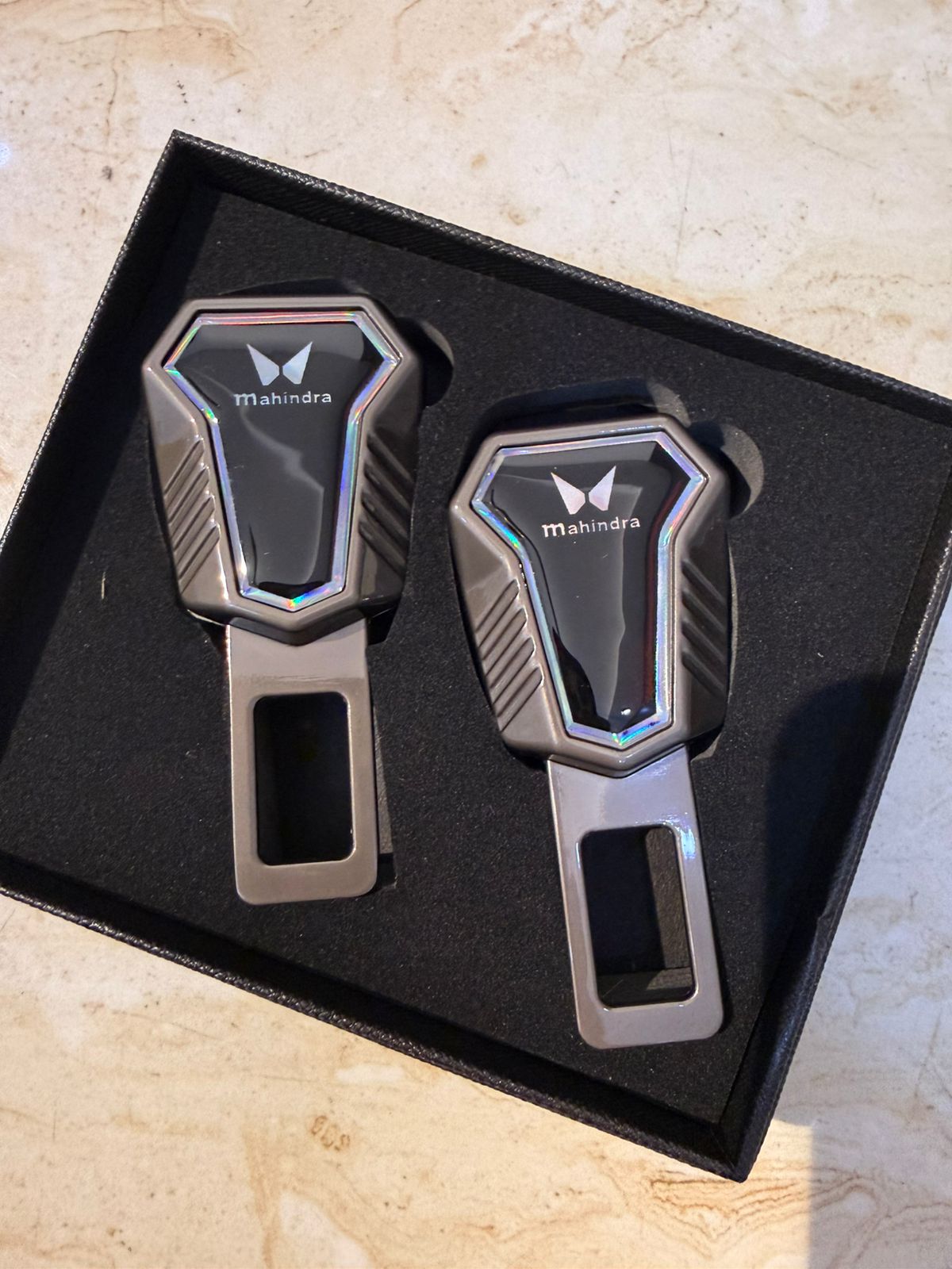 Caroxygen (2in1) Seat Belt Alarm Stopper Buckle & Holder (Pack of 2 )