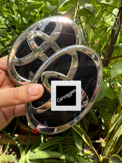 Genuine Type-R Front Rear Steering Red Black Chrome Premium Acrylic T Logo Emblem Made in Japan (Front and Rear)