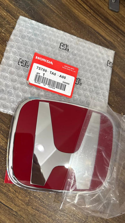 Genuine Honda Front Grille Emblem Red H Logo OEM Part No. 75700-TA0-A00 |