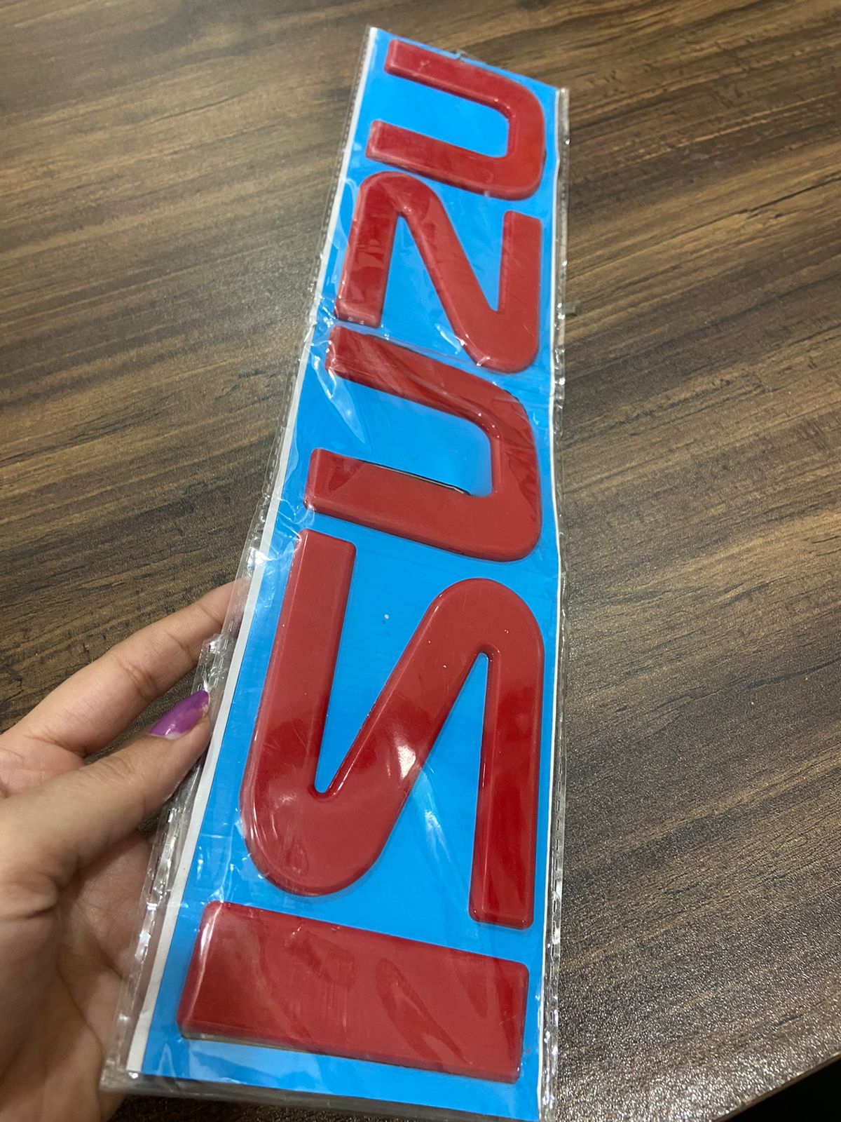 1 X ABS Big Chrome/Black/Red ISUZU Logo Letter Car Front Trunk Emblem Sticker Badge Decal Repalcement for ISUZU Car Styling Sticker Glossy ISUZU Letters Emblem Car Side Rear Trunk Emblem Sticker Badge Decal Repalcement for ISUZU