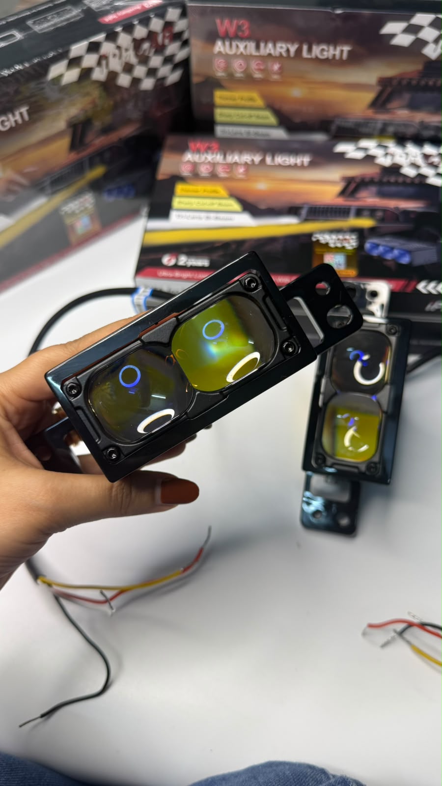 Caroxygen IPH W2 Auxiliary Light for Tata New-Generation Cars & Motorcycles- 2 Years warrenty