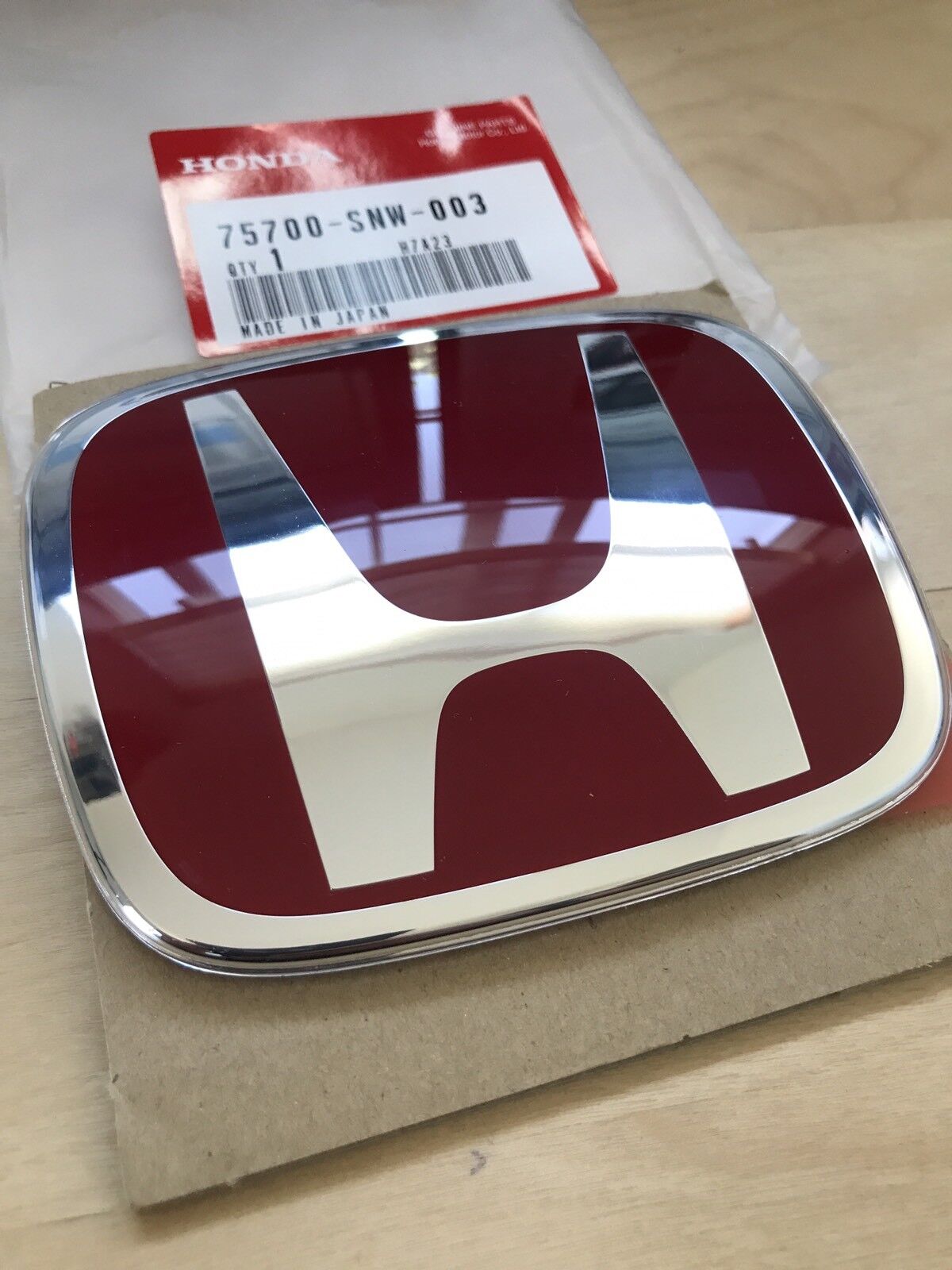 GENUINE JDM FD2 HONDA FRONT RED EMBLEM 06-11 CIVIC OEM TYPE R NEW 75700-SNW-003