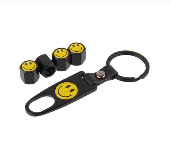 Premium Car Tyre Valve Cap Air Cap Car Tyre Valve Stem Cap Air Covers with Keychain for All Suzuki Cars