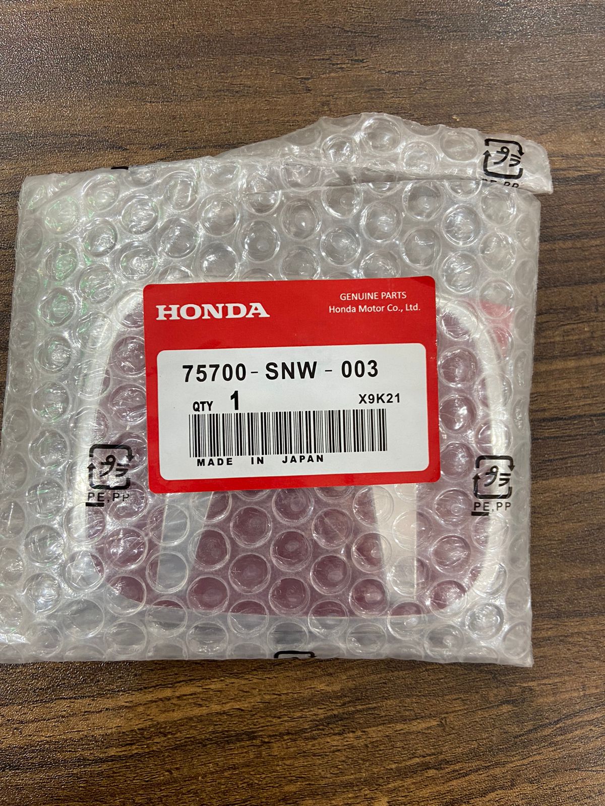 HONDA Genuine TYPE-R Front Rear Steering Red Black Chrome Premium Acrylic H Logo Emblem Made In Japan