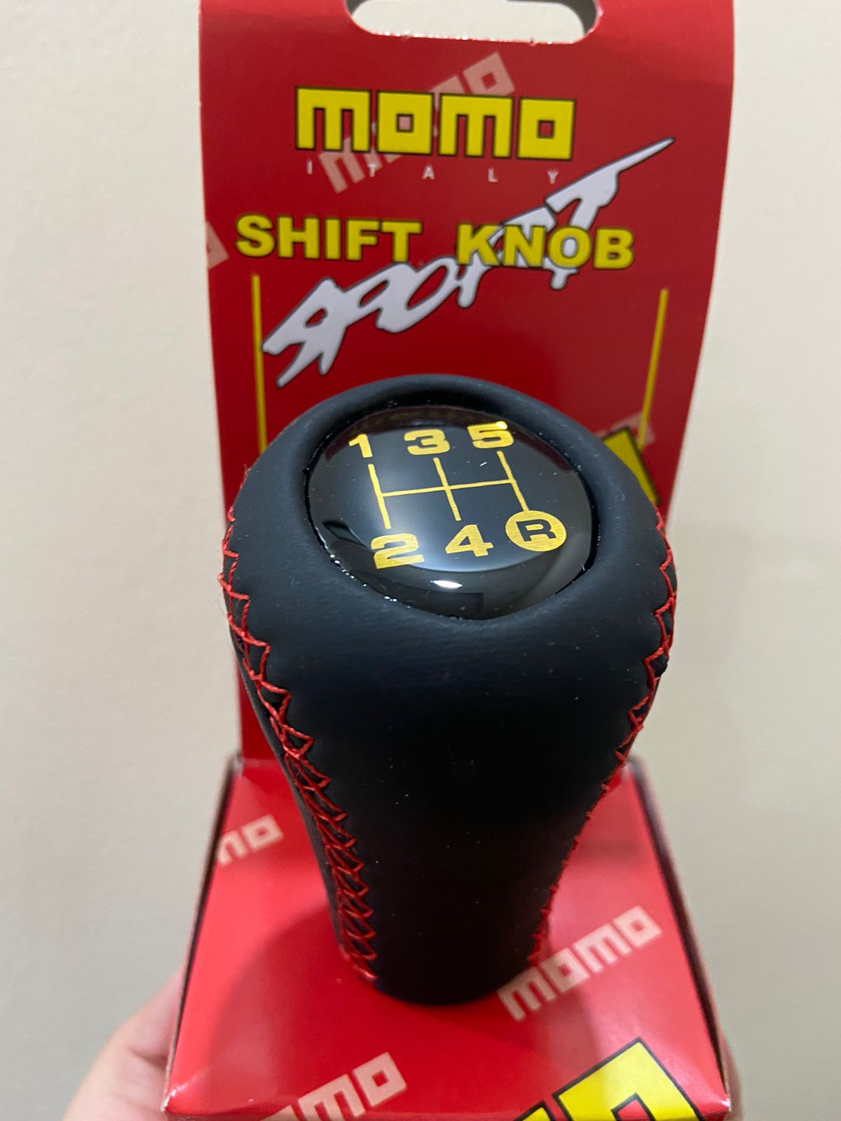 Car Oxygen - Gear Shift Knob, Red Gear Knob Universal Car Gear Knob Shifter PU 6 Speed Gear Shift Knob Shifter Stick Head with 3 Hoses Spade Shift Knob Manual Shift Stick