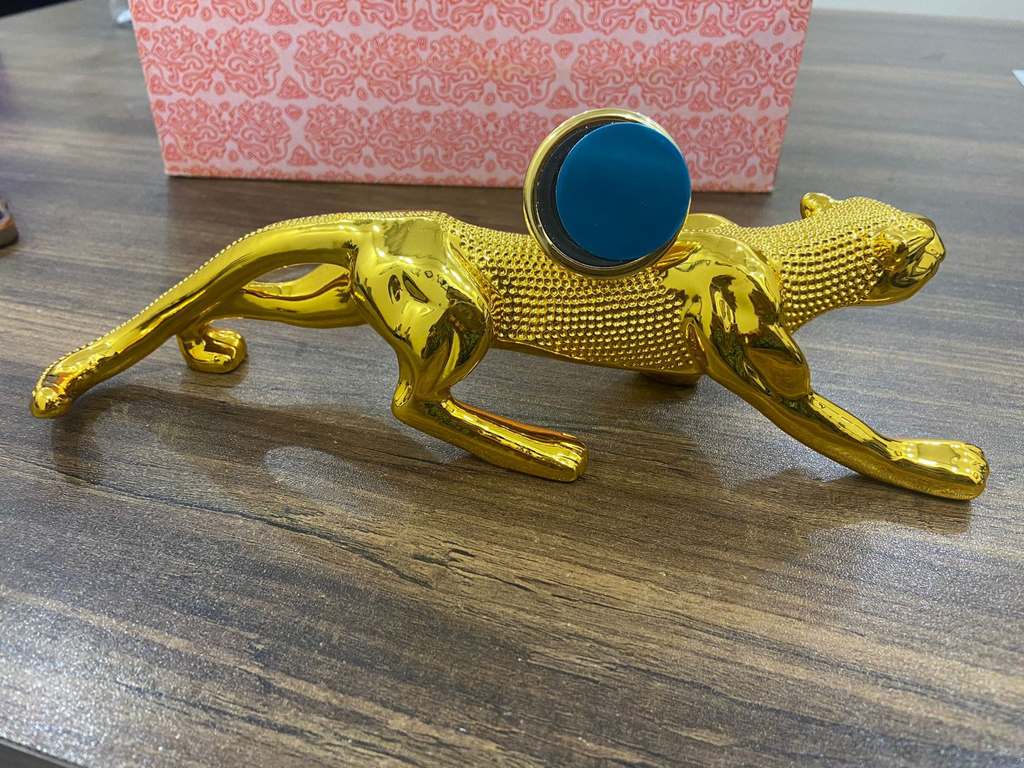 Lion Sculpture Dashboard Mobile Holder - Golden | Phone Holder | Mobile Holder | Car Cell Mobile Phone Holder Stand