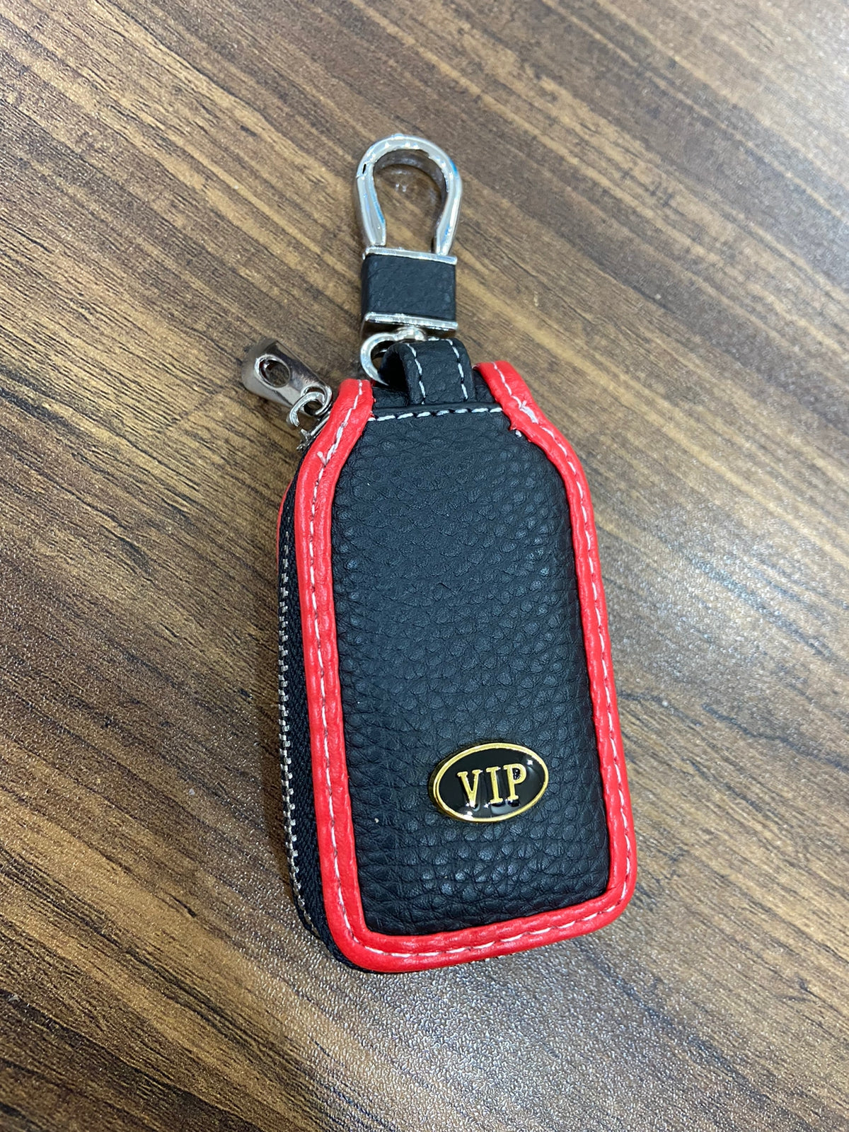 Car Key Chain Case Smart Key Holder Protection PU Leather Car Key Chain Bag Car Smart Keychain Holder Remote Keyring Wallet (Red)